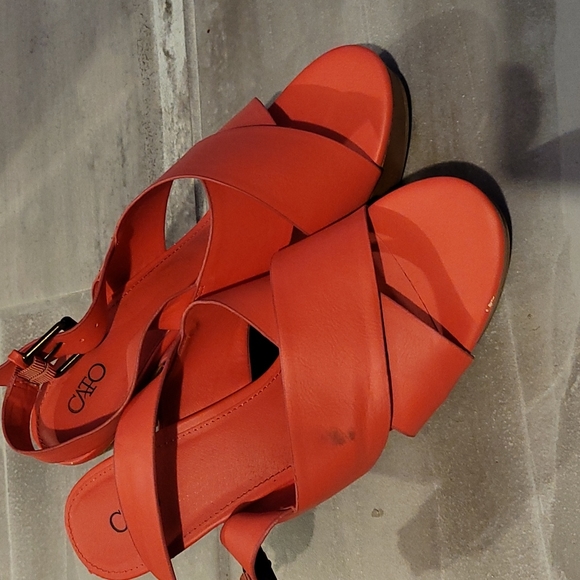 Shoes - Picture 3 of 3